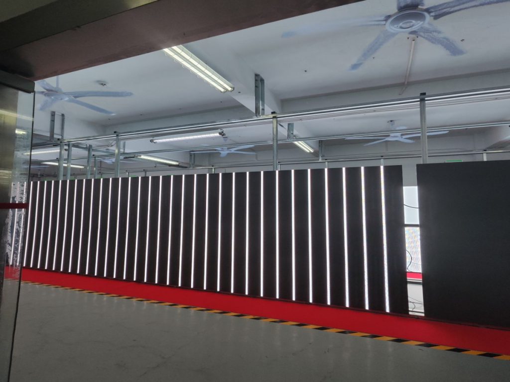 Arclumin TL1000-2.9O rental LED panels, factory test, France order