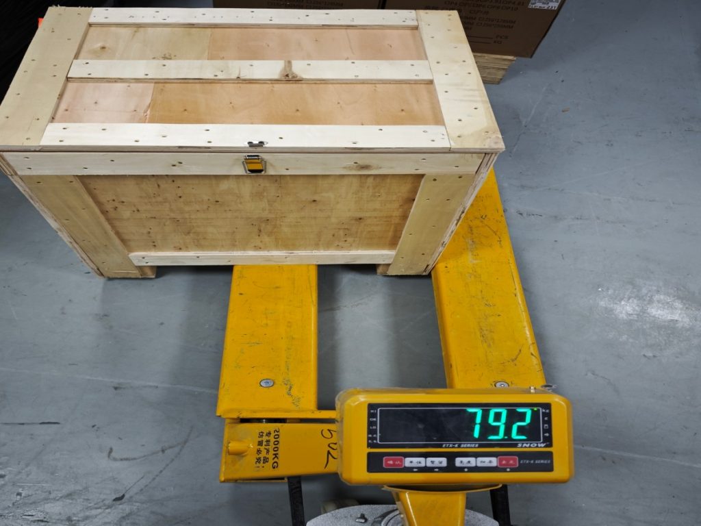 Arclumin TL1000-3.9O rental LED panels, factory test, Germany order