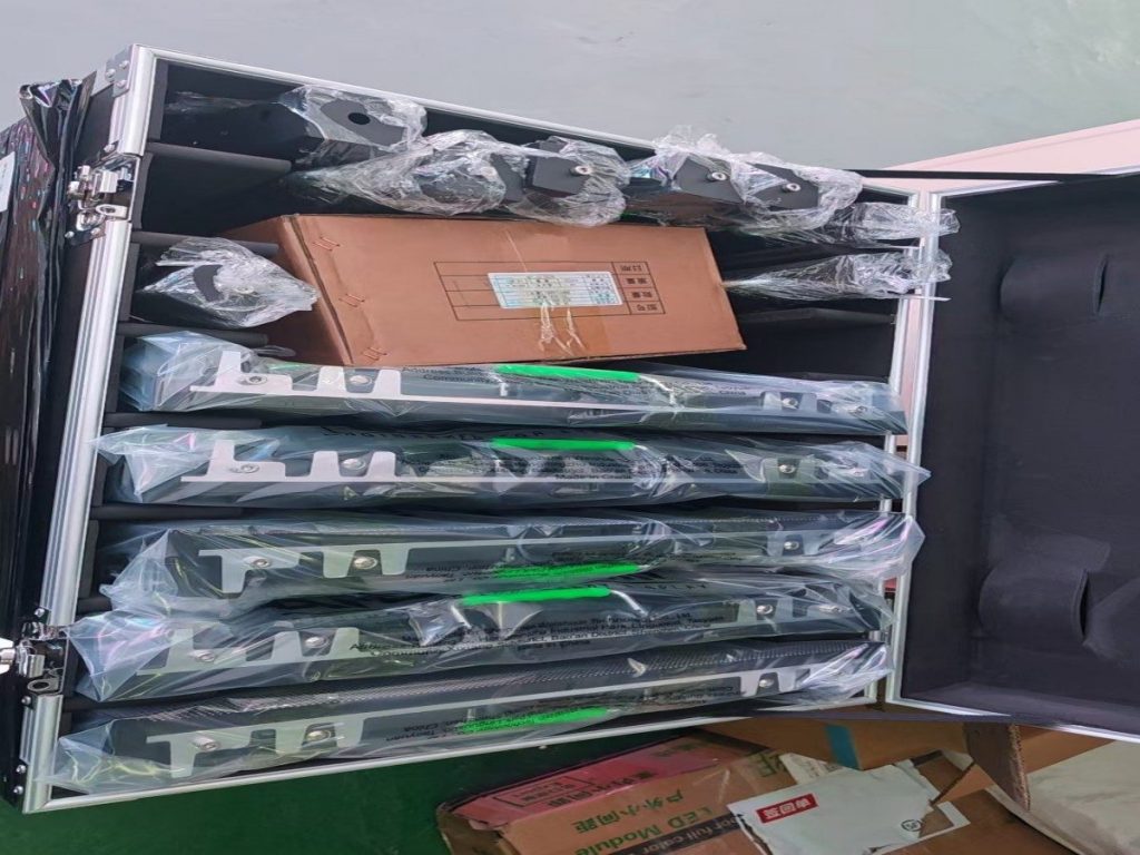 Arclumin TL500-3.9O rental LED panels, factory test, Italy order