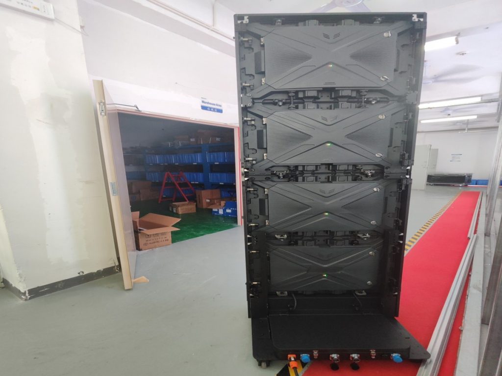 Arclumin WG640PRO-2.5 LED poster display, factory test, Italy order