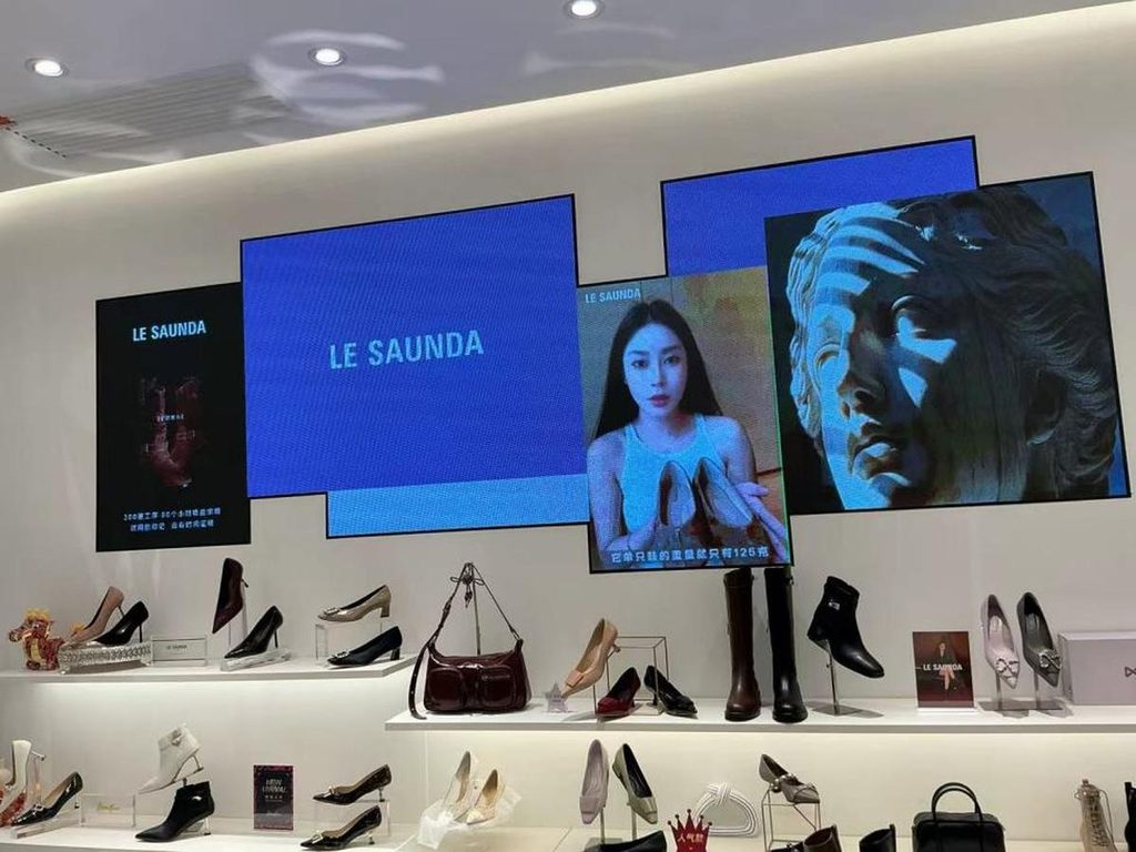 Irregularly shaped custom LED displays in a shoe store